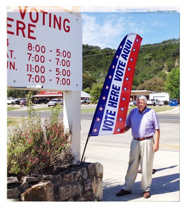 ComalCoDemParty's tweet photo. Early voting is in full swing! Comal county resident @BooneForTexas actually lives here! #wheredoesdonnareallylive? http://t.co/T29q534Aef
