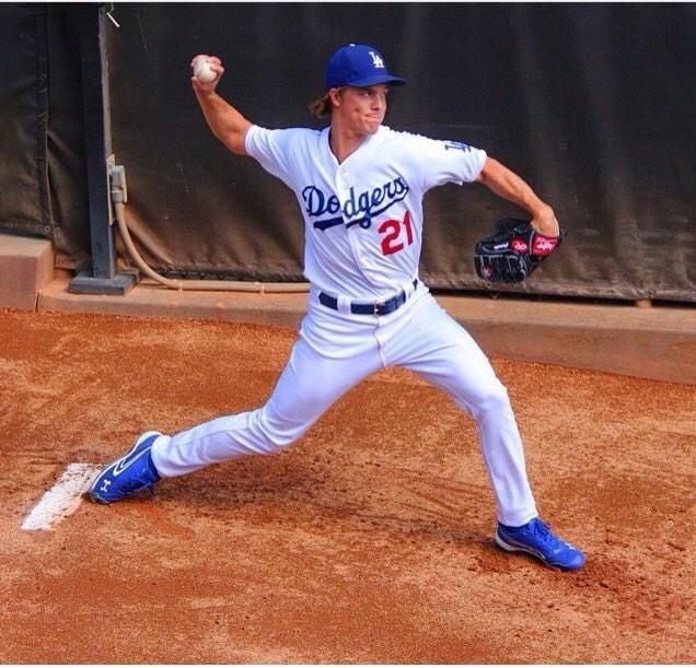 Happy birthday to the bae ZACK GREINKE       