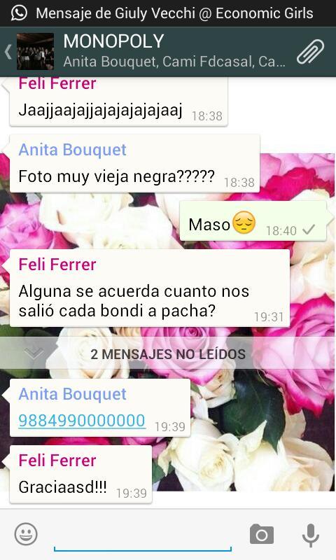 Rochiure's tweet photo. @anitabouquet solo yo me rio de estas cosas♥ http://t.co/ZqI0q2FHpK
