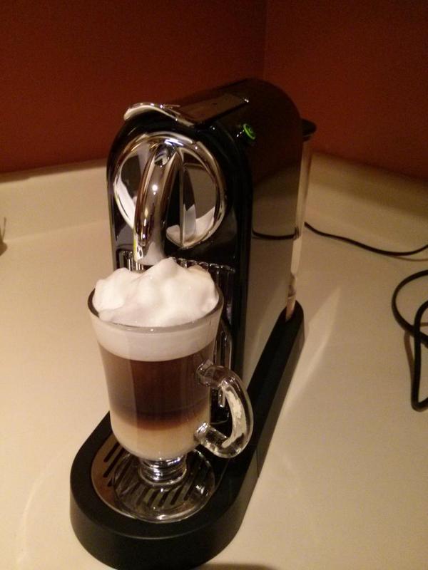 Senor_Greeny's tweet photo. First of many #Nespresso http://t.co/7Qz0C24lr7