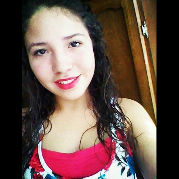 LizAzgBar's tweet photo. Mira el lado bueno, la vida no se detiene por nadie. http://t.co/SGjidNfw7B