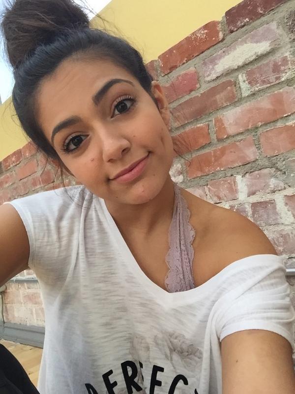 Bethany Mota tweet media