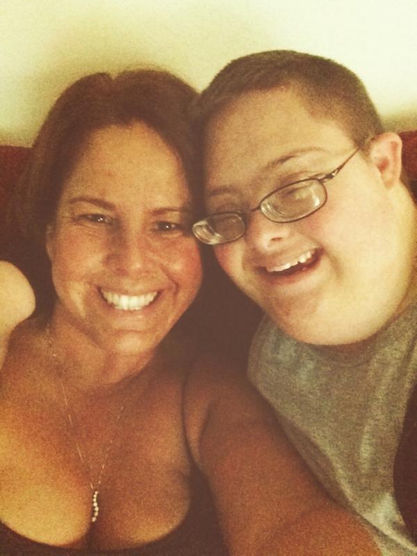 Robin Ermel (@kylesbebe) on Twitter photo 