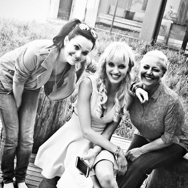 Ursulaviviers's tweet photo. Absolute voorreg & supercool om teenoor jou te speel @leandiedurandt @BinnelandersTV #Danki #blessed100%#binnelanders http://t.co/8HlddbhZxx