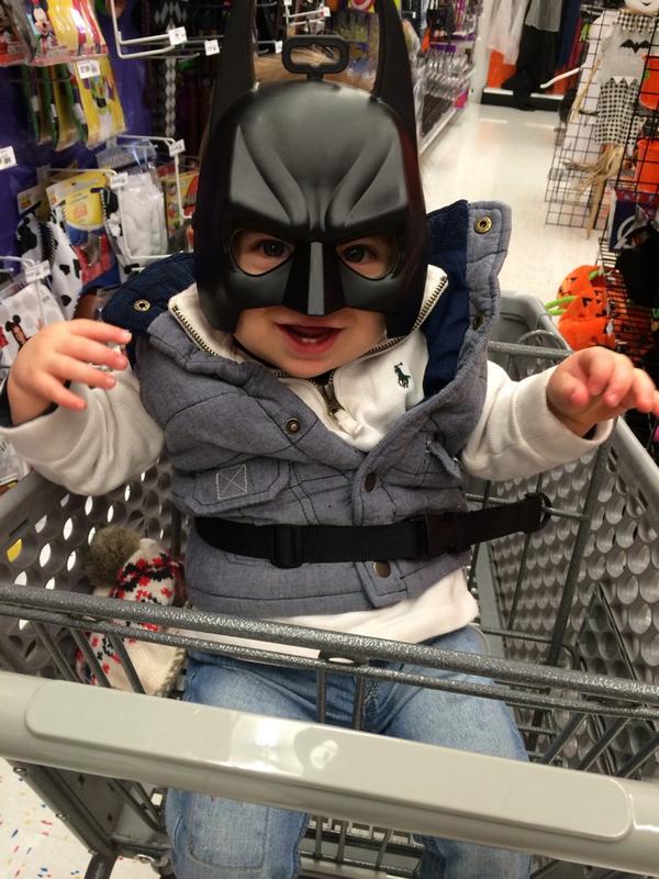 gtuzz7's tweet image. Cutest Batman I know !!