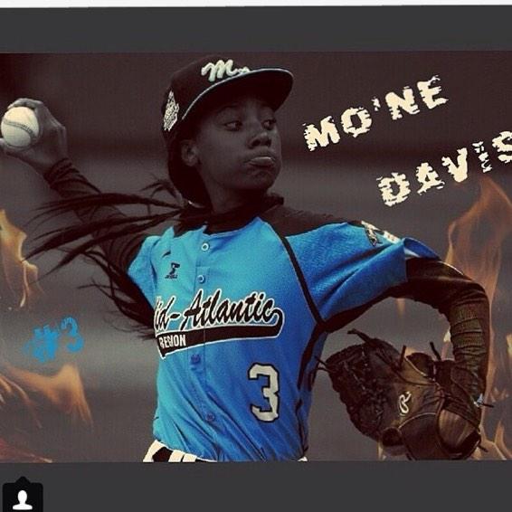 hollyrpeete's tweet photo. Did you see my girl @Monedavis11 commercial on #WorldSeriesGame1 ???? #WorldSeries #KCRoyals #SFGiants #GOMO #likeFam http://t.co/LhCX20W3Jq