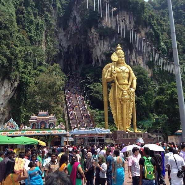 TopAmazingPhoto's tweet image. Marukan temple , Malaysia please help follow