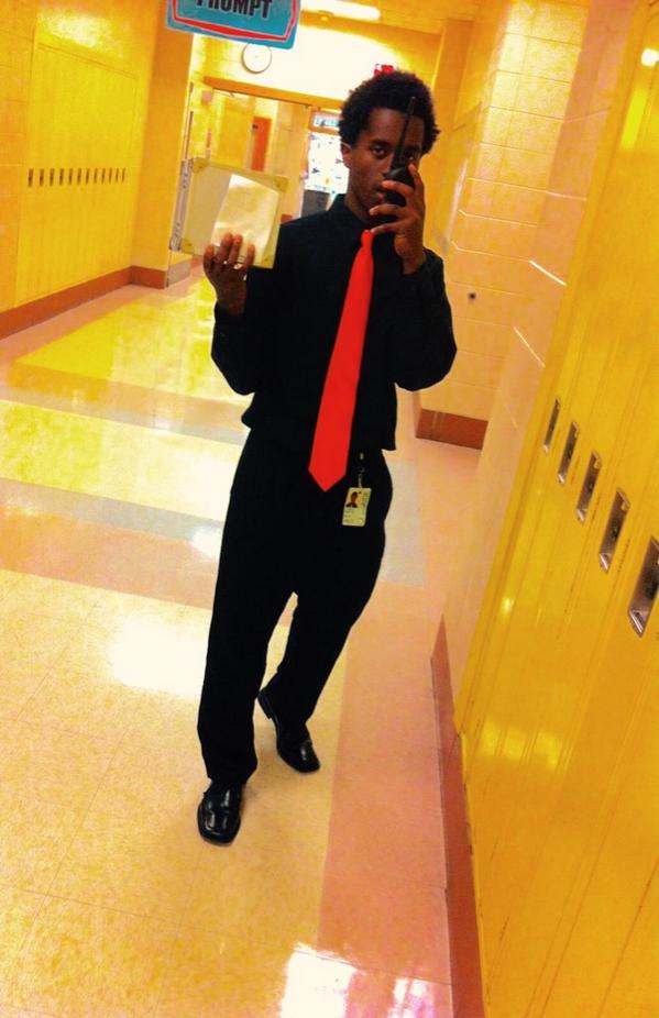 j2universe's tweet image. School Administrator for character day . HALL SWEEPS , HALL SWEEPS ! #characterday #spiritweek2014
