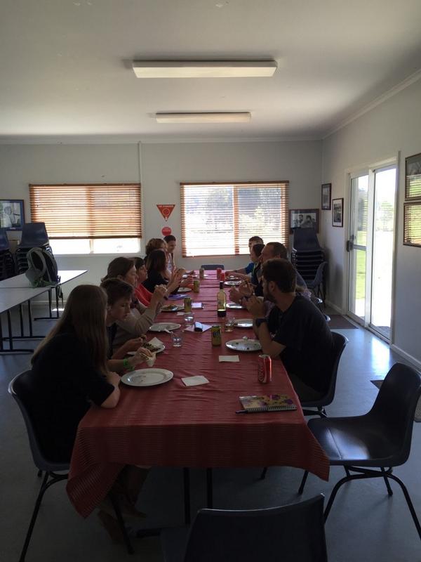 PeriUrbanDogs's tweet photo. Being well fed thanks to @PestSmartCRC at Kioloa http://t.co/V6EME24yAr