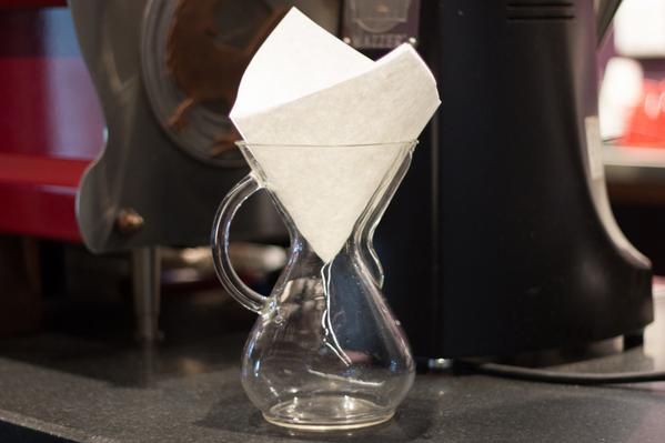 PrincetonSpoon's tweet photo. Survive midterms week with the guide to manually brewing your own caffeine drinks! http://t.co/z4NdNdc2Pc #spoonfeed http://t.co/k44EpP9jjG