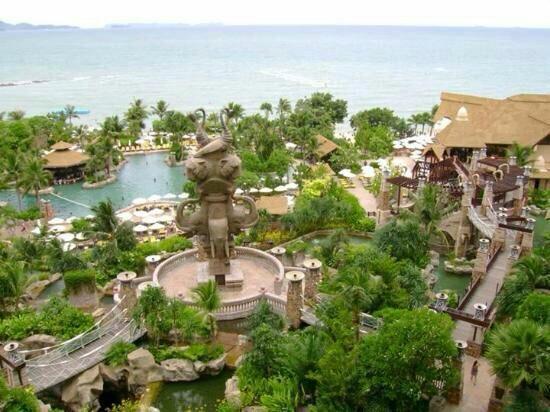 anan4000's tweet photo. فندق مع ملاهي يارباه http://t.co/K3gHIcNl8L
