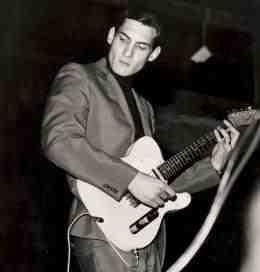 I would like to wish a happy birthday to one of the all-time greats. Happy 73rd Birthday Steve Cropper. 