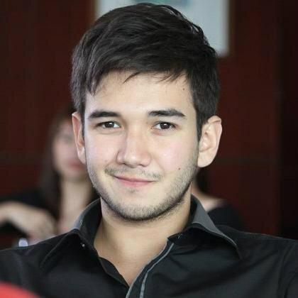 At para sa kabirthday ko, hello Matt Evans! Happy Birthday din sayo. Hahaha. Gwapo mo! 