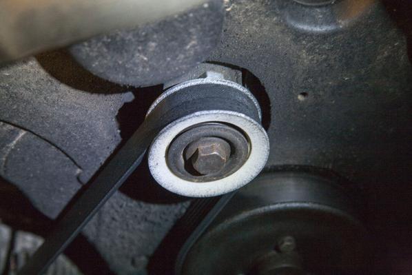 Materflow's tweet image. Our 3D printed pulley wheel for a v6 engine driven over 5000km. #3dprinting #materflow #automotive #spareparts #SLS