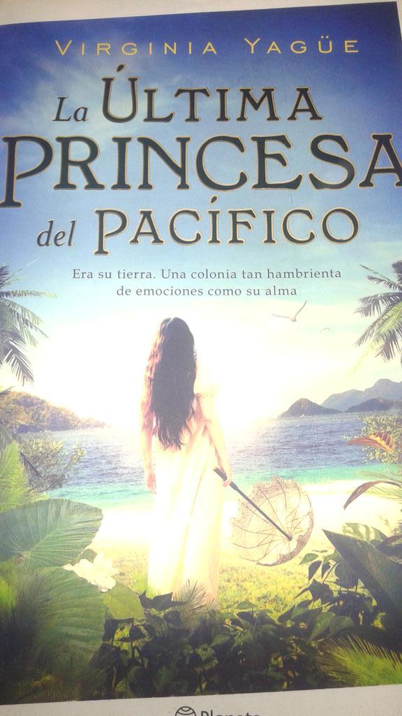 analu_cuerda's tweet photo. Y estar enganchada a este libro x culpa de @makibnt , mil gracias señoritoo. Muuuuaakk http://t.co/Tx2RA3eFBU