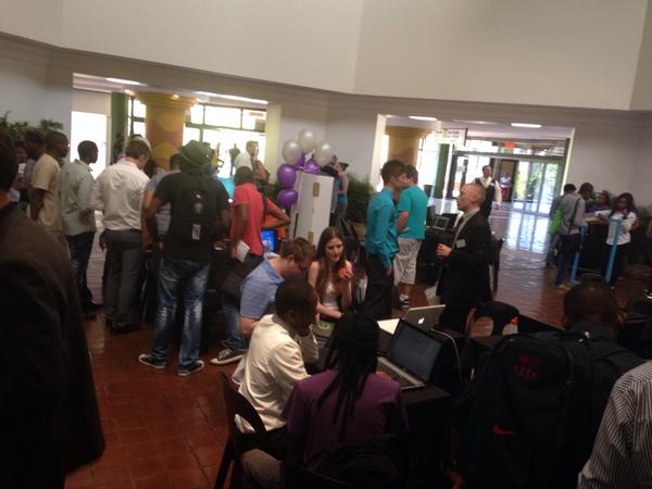 ujlibscience's tweet photo. #UJProjectDay 10.00-17.00 today 22 October. Don't miss out. APK Auditorium #ACSSE @mediauj @SCIENTIAEUJ @UJLibrary http://t.co/9OL4Fjij0M