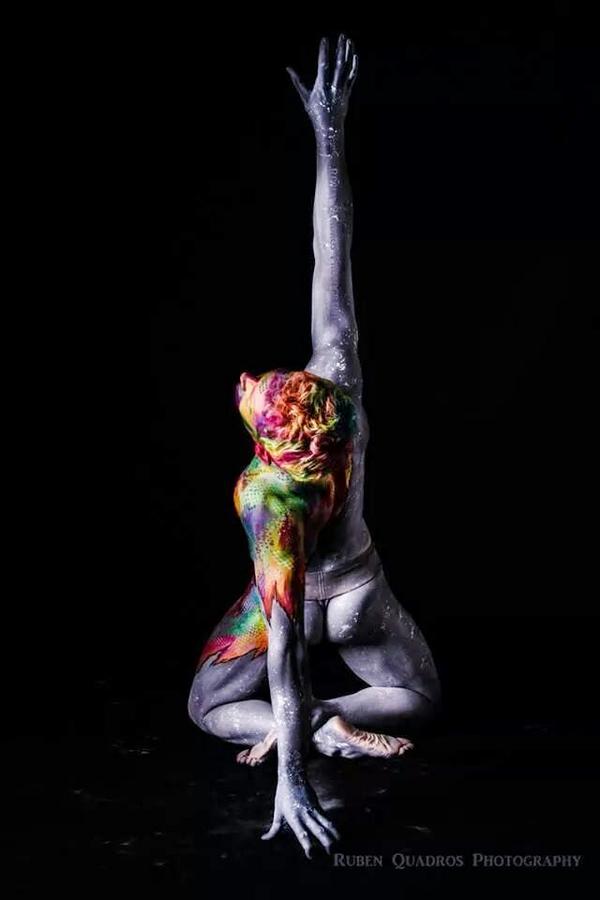 StinesBodyArt's tweet photo. A few shots from @UKbodypaint Model: @Adam_Sainsbury photo: Ruben Quadros/Gary Pate #UrbanArt #StreetArt #Bodyart http://t.co/7FzWreLMuc