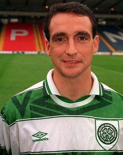 Happy Hoopy Birthday to the Maestro Paul McStay today 
HH. 