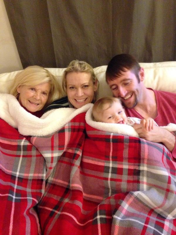 ant_woodward's tweet photo. @TinaMalone23 #FamilyTime http://t.co/FXHX34P8ZM