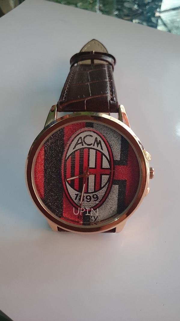 ashandyShop's tweet image. Alba AC Milan edition. 80rb. Custom dengan club favoritmu. Order? Cek bio
@cari_reseller @lapakguecom @apaajaIKLAN