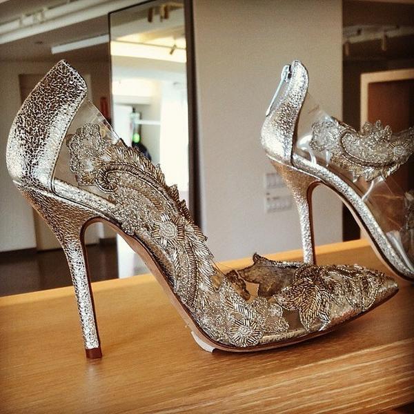 oscar de la renta wedding shoes