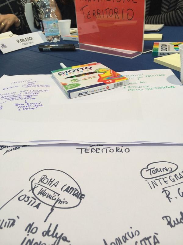 LAMONTEDOC's tweet photo. #SCE2014 #creativityroom per parlare di innovazione e territorio passando per genere e digitale ...ora in svolgimento http://t.co/srzxzLgZRV