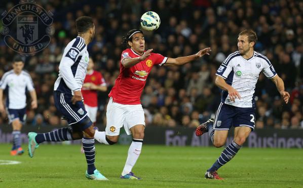 ManUtd's tweet photo. .@Falcao and @AnderHerrera star in this week's #Trickbox, featuring the best #mufc skills: http://t.co/3wEn2wQnds http://t.co/vFNTGeJ0bw