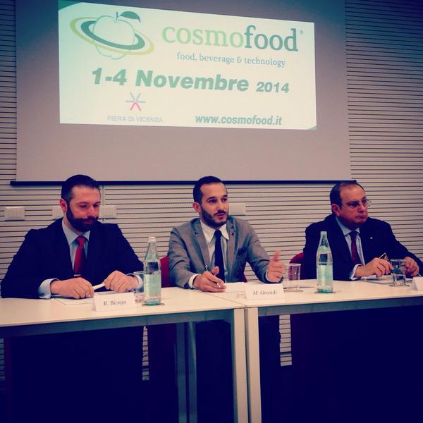 TweedotBlog's tweet image. Qui si parla di beverage &amp;amp; food... COSMOfood! #cosmofood #foodblogger