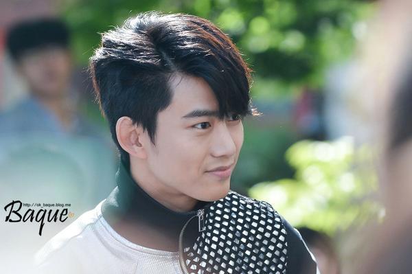 2PM88TY's tweet photo. @KSP117P 
 
キソプ 友達が出来たのは
好いことだが皆心配したんだぞ
カムバックを見て呉れたのなら
赦してやろうかな  ㅎㅎ
　
: http://t.co/wufOGFNBn2