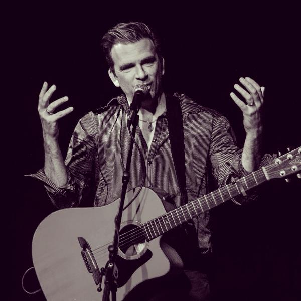 christrapper's tweet photo. Cool live shot by Calgary photographer Jodi Brak(This week: Madison, Minneapolis, Chicago) #concertphotos #jodibrak http://t.co/bMDKOrj5JT