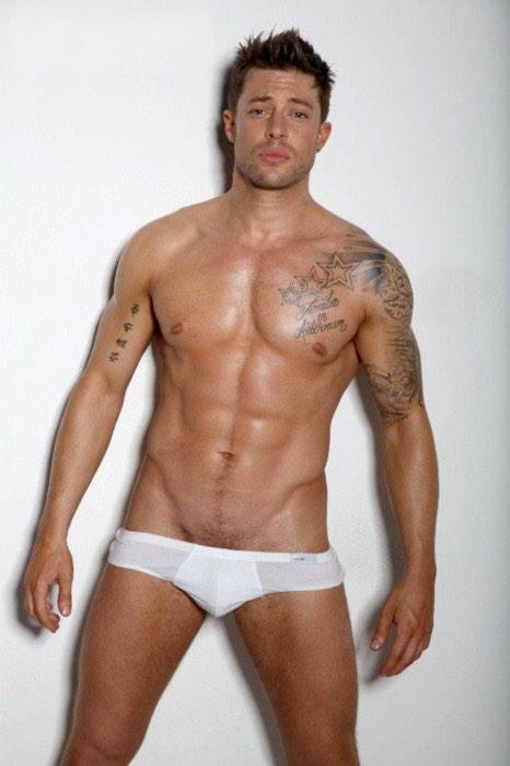 XposedNude's tweet photo. Duncan james from the band blue http://t.co/YWeqBGZMKa