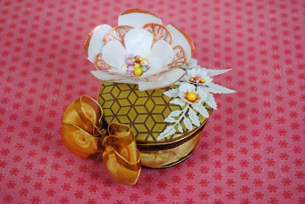 Learn the step-by-step process on how to achieve this stunning technique at @GFBakesAndCakes , every day at 11am!