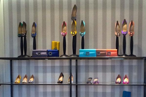 LuxeAndKisses's tweet photo. NEW on the blog: SHOE HEAVEN 👠👟👡👢❤️ http://t.co/U3uci1oGCD http://t.co/5Joyaspqej