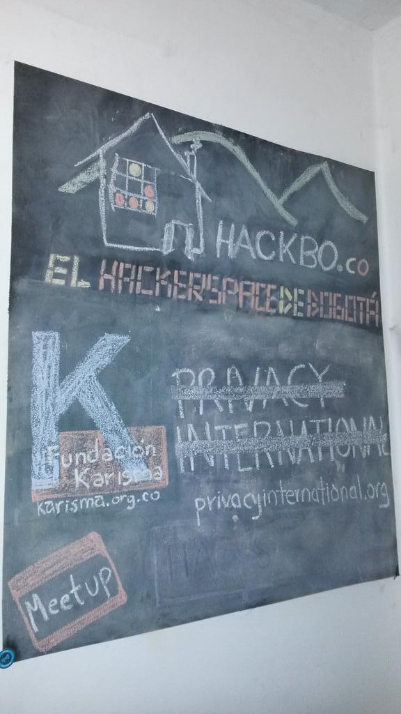 alexandrinepdec's tweet photo. Ven al #HackBo en Bogota hoy a las 6:30 Bogota #vigilencia masiva @karismacol @privacyint http://t.co/24rHzgt3gk http://t.co/Nk8YdbxArr