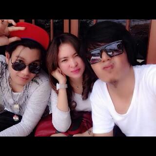 izzynewkangen's tweet photo. RT @officialdoy: @KANGENband_ @ReyhanGitha @izzynewkangen @vivifang http://t.co/qPjPUFNfc7”