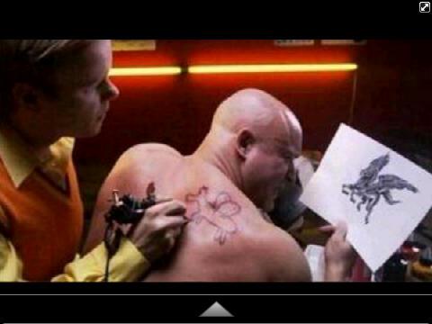 51155Memo's tweet photo. شكله بيتلطم بعد الرسم السمبتيكي ذا ☹♥ http://t.co/u827PJLKrg
