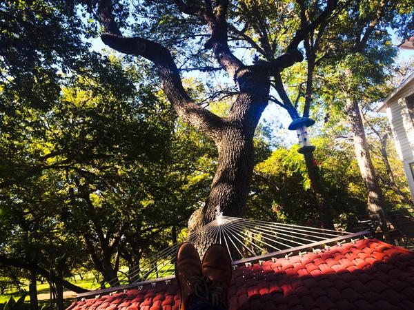 MediaTechBobby's tweet image. #ProjectBBQ break time. #hammockview #brainhurts #ilovebbq