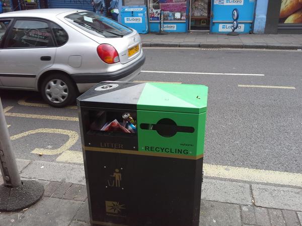 haringeycouncil's tweet photo. Seen the new dual litter bins on Tottenham High Road? Coming soon to Wood Green! #opclean streets http://t.co/gQNt95CH4V