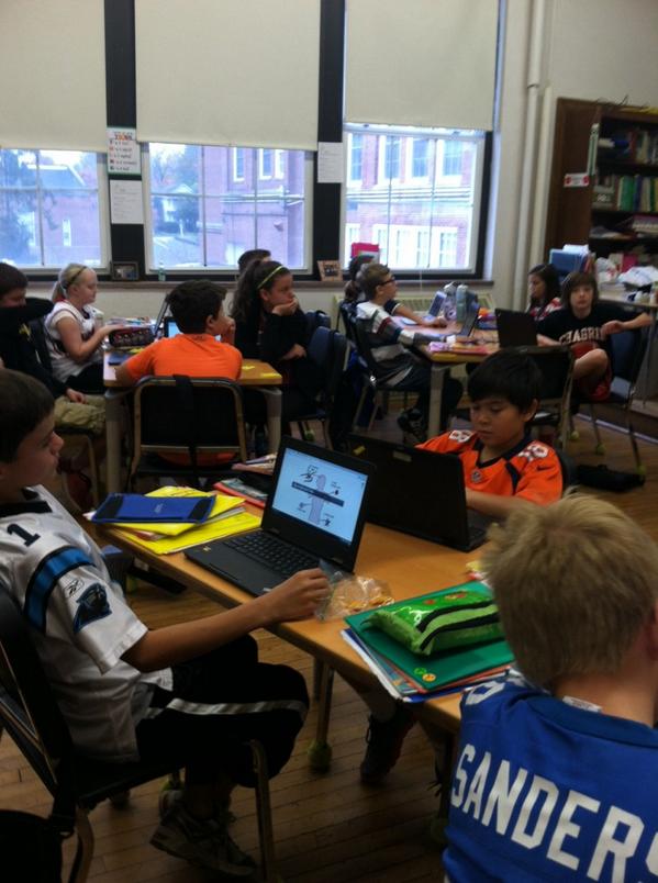 cf_BeAmazing's tweet image. Specialized cells using NearPod! #Checkingforunderstanding #whoa! #cfevs21  Mrs.McNamara