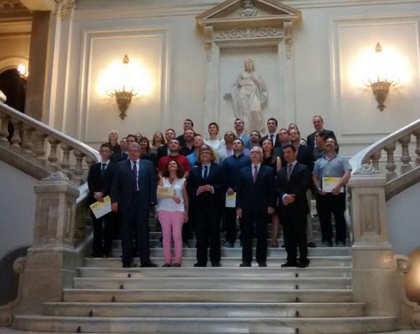 Una gran jornada en el ayto. de #Valencia entregando los premios <a href="/ValenciaIdea/">Valencia Idea 15</a> Enhorabuena a todos los premiados!