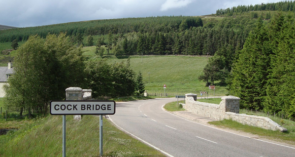Daily_Record's tweet photo. We’ve scoured the land in search of the most amusing and rude Scottish place names http://t.co/JjoNwLTO3h http://t.co/4BCS9YMj4A