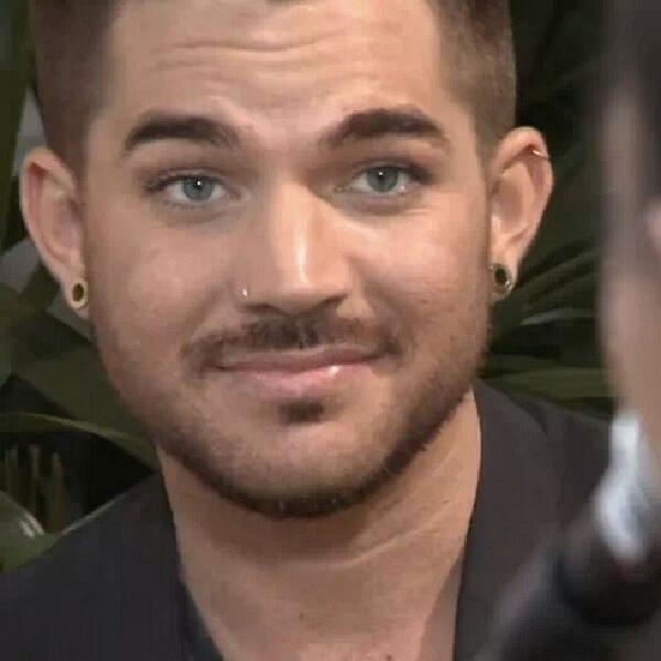 InLoveWithADAM2's tweet photo. @leemosencasa u.............!!! #MasterBitch again naked !! even in this Cold !! WTF !! >:\ http://t.co/C46VZhz7eT