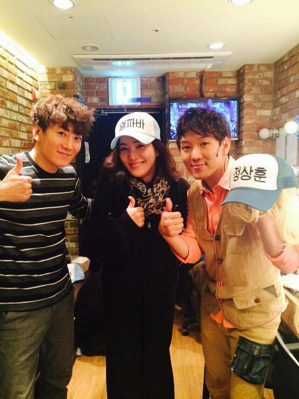 shownote's tweet photo. [구텐버그] 쇼노트데이 둘째날!! 레알 엘싸~ 박혜나님과 진짜인듯진짜아닌진짜같은 엘싸ㅋ정상훈님이 함께해주셨습니다ㅋㅋ정말 감사합니다!! // 비스킷~비스킷~~ http://t.co/MKJcj3yihl