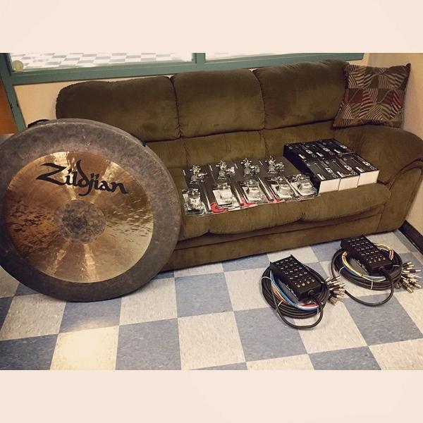 CgPerc's tweet photo. ITS DRUM TECH CHRISTMAS #POMR #CGperc2015 http://t.co/00wQ2V2Q5z http://t.co/8Ta3Wl6gqM