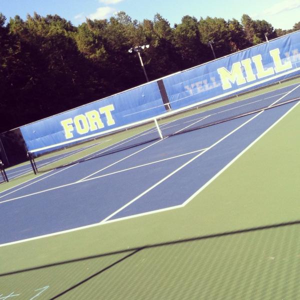 FMHS_Swarm's tweet photo. Come out and support the undefeated FMHS Girls Tennis team tonight at 5pm! 🎾 #SeeYouInCourt http://t.co/LtKa4zsH30
