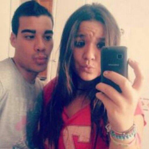 De finde en el puerto :3 <a href="/AnikaMula/">anika mula</a>