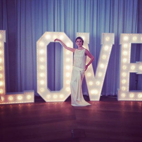 Hello #weddinghour - did you know we turn one on Monday? I can't believe it is a whole year since this Mx