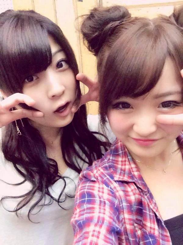 anou_saori's tweet photo. 共演者のなつみちゃん。
もうね､可愛くて可愛すぎて
毎日顔見つめてニヤニヤしてる。
なっちゃ〜ん♡ってなってる。
ほんまに可愛いの。
もう存在が可愛いの。
可愛すぎてたまらんねん｡
可愛いしか言うてないな。
だって可愛いねんもん。 http://t.co/bJpSOxXG9r