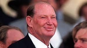 Retweetologist's tweet image. goo.gl/DSyfa9 Meet the man who once tipped a cocktail waitress a house! #kerrypacker