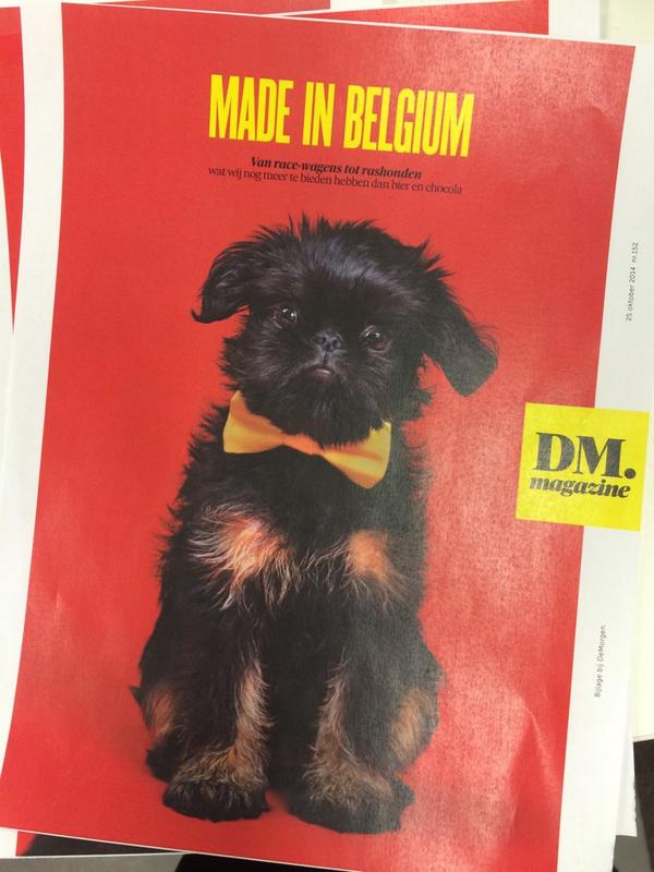 LadyZucchini's tweet photo. Met één oog blijf ik maar gluren naar die heerlijke cover van komend weekend. http://t.co/lihOQUdVW6